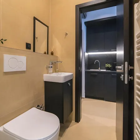 Bella Mia, 1st Floor Apartment